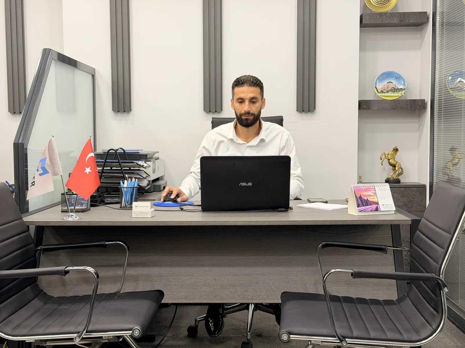 مراجعة أوراق الطابو وسند الملكية في مكتب ماهر تجاري